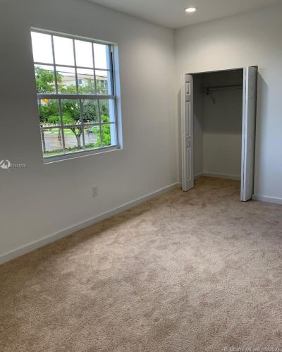 1060 Crystal Way, Delray Beach FL 33444-1012 exterior