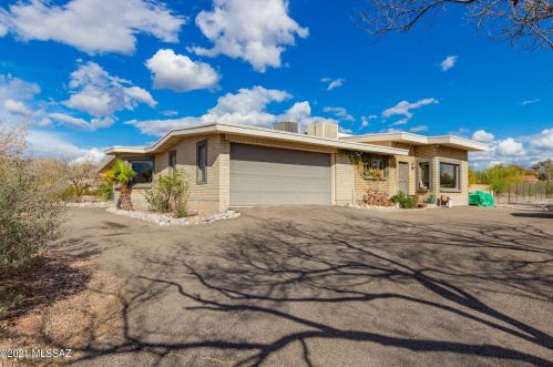 10640 Camino Tesote Pl, Tucson, AZ 85749-9467