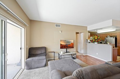 31328 Taylor Ln, Temecula CA  92592-2813 exterior