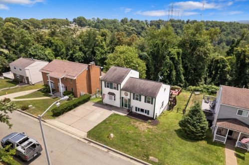 554 Indus St, Pittsburgh, PA 15207-1235