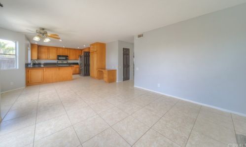 39918 Amberley Cir, Temecula CA 92591-7010 exterior