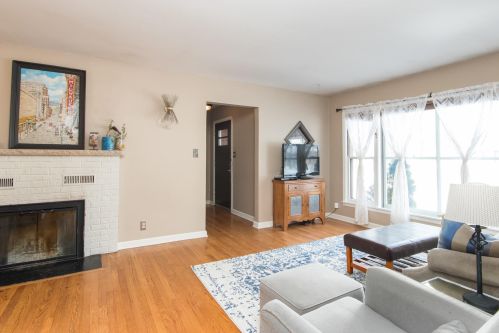 9009 Auer Ave, Milwaukee WI 53212-2204 exterior