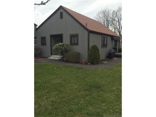 8 Shepard Hill Rd, New Haven, CT 06514-1634