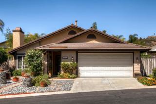 1912 Buckskin Gln, Escondido, CA 92027-1156