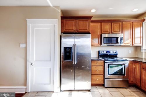 422 Delaware Ave, Lansdale PA 19446-3422 exterior