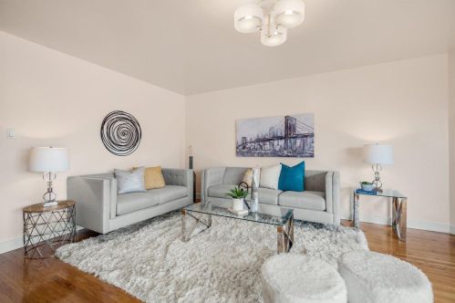 4129 Callan Blvd, Daly City, CA 94015-4431