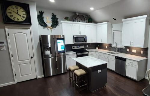 332 Niles Ct, Oak Point, TX 75068-6145