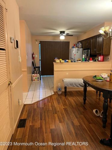 160 Delaware Trl, Lakewood, NJ 08701-1166