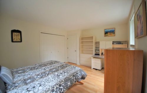 2810 Marshall Ct, Madison WI 53705-2258 exterior