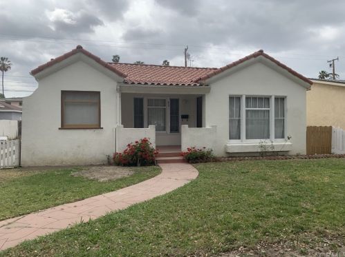 811 Zeyn St, Anaheim, CA 92805-1842