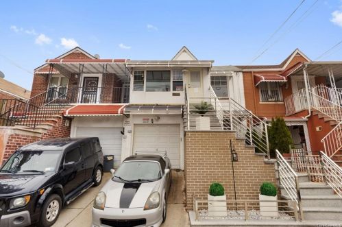2715 Throop Ave, Bronx, NY 10469-5326