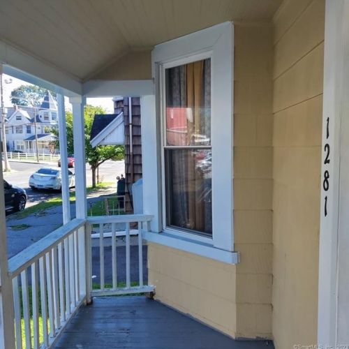 1281 Iranistan Ave, Bridgeport, CT 06605-1008