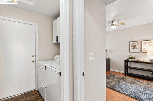 3889 Oak Grove Ct, Oakley CA  94561-4218 exterior