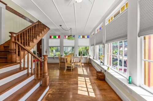 2927 Bernardo De Galvez Ave, Galveston TX 77550 exterior