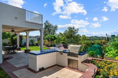 5 Segada, Trabuco Canyon CA  92688-2733 exterior