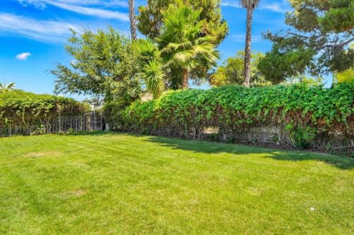 903 Jamacha Rd, El Cajon CA  92019-3203 exterior