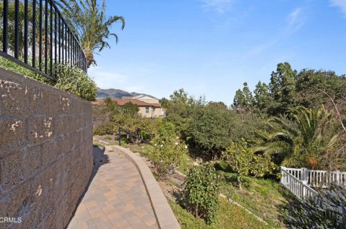 815 Vista Grande Dr, Santa Paula CA  93060-1335 exterior