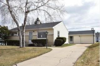 6449 Kinnickinnic River Pkwy, Milwaukee, WI 53219-3016