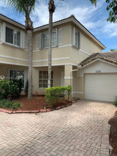 17038 22nd St, Hollywood FL  33028-2047 exterior