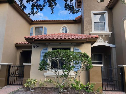 2944 Hidden Hills Rd, West Palm Beach, FL 33411-4827
