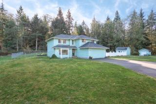 5830 Tulalip Shores Rd, Marysville, WA 98271-6355