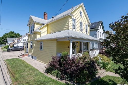 27 Plainfield Ave, East Rockaway, NY 11518-1227