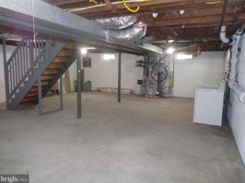 2316 Lexington Ave, Camden NJ  08110-1940 exterior