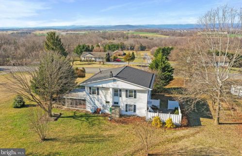 13070 Old Valley Pike, Edinburg VA  22824-3144 exterior