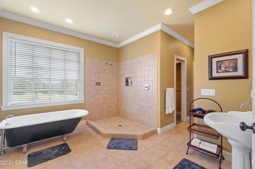 455 Bahoma Rd, Sunny Hills FL  32428-6204 exterior