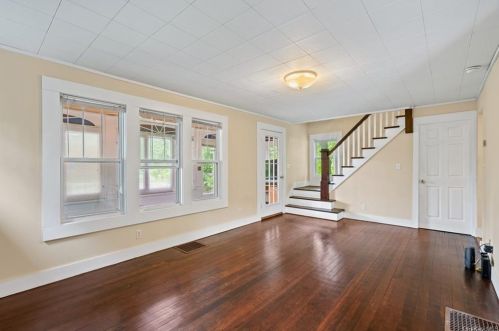 2450 State Route 208, Walden NY  12586-2801 exterior