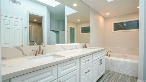 2090 Stonefield Ln, Santa Rosa CA  95403-0951 exterior