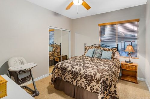 42240 Ridge View Dr, Lancaster CA 93536-7382 exterior