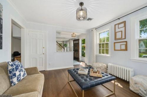 186 1st Ave, Little Falls NJ  07424-2206 exterior