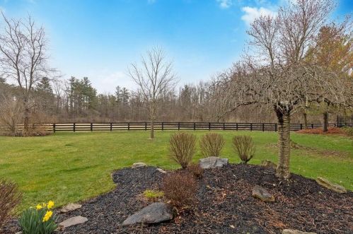 8310 Skelton Ct, Blacklick OH  43004-8750 exterior