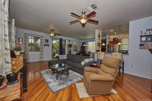 92-1969 Kulihi St, Kapolei HI  96707-3411 exterior