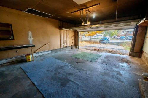 3065 Schell Dr, Marion OH  43302-8754 exterior