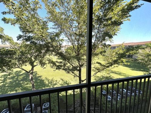 12551 16th Ct, Hollywood FL 33027-2182 exterior