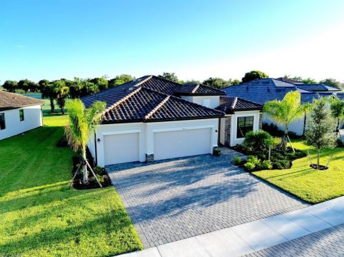 1813 Lema Ct, Naples FL  34120-0523 exterior