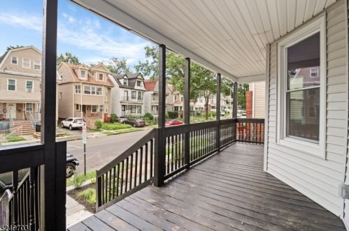 111 17th St, East Orange, NJ 07017-5214