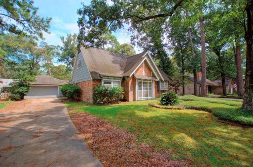 2115 Pine River Dr, Humble, TX 77339-2344