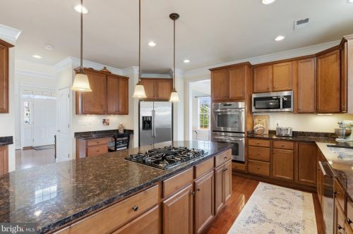 15 Lackawanna Ln, Falling Waters WV  25419-9402 exterior