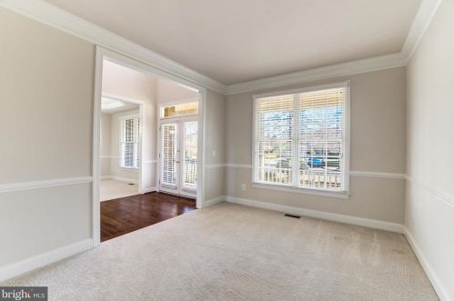 5410 Dabneys Mill Ct, Haymarket VA  20169-4519 exterior