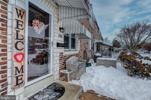 302 Spruce St, Manor PA  19036-1021 exterior