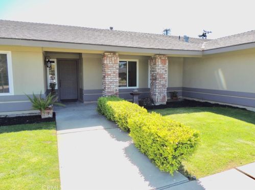 1854 Ellery Ave, Clovis, CA 93611-0614