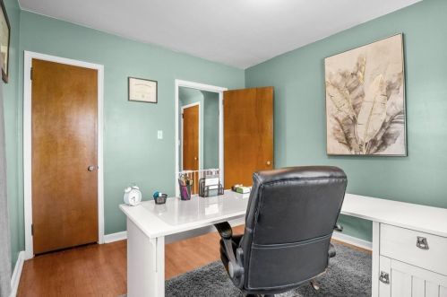 1451 Ridge Road Ext, Ambridge PA  15003-1309 exterior