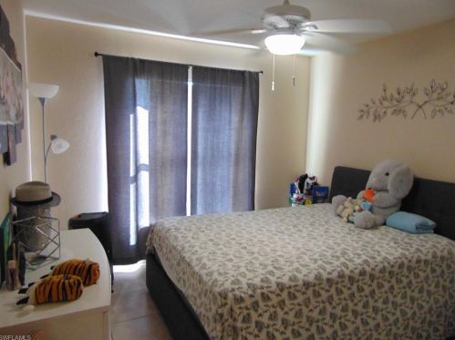 541 6 Ter, Cape Coral FL  33909-0020 exterior