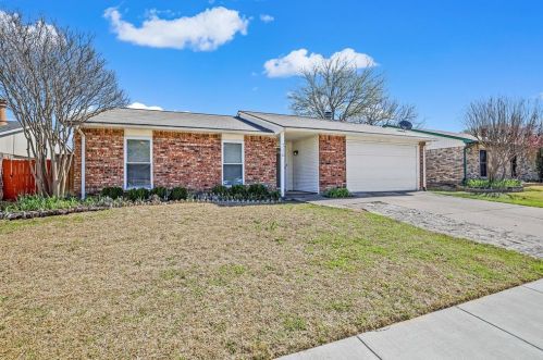 716 Roaming Road Dr, Allen TX  75002-3232 exterior