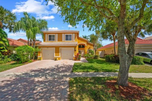 4196 Torres Cir, West Palm Beach, FL 33409-7862