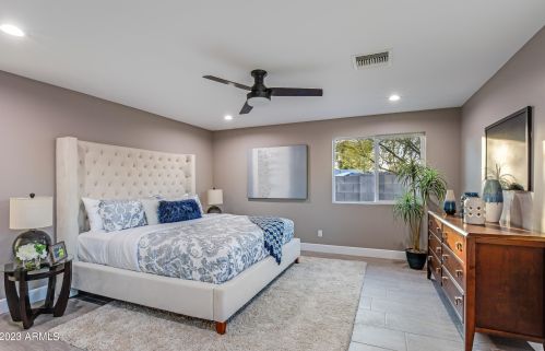 156 Elm St, Phoenix AZ  85013-2721 exterior