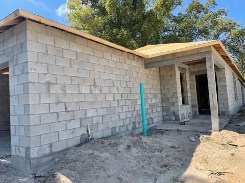 72 Wafford St, Umatilla, FL 32784-9099